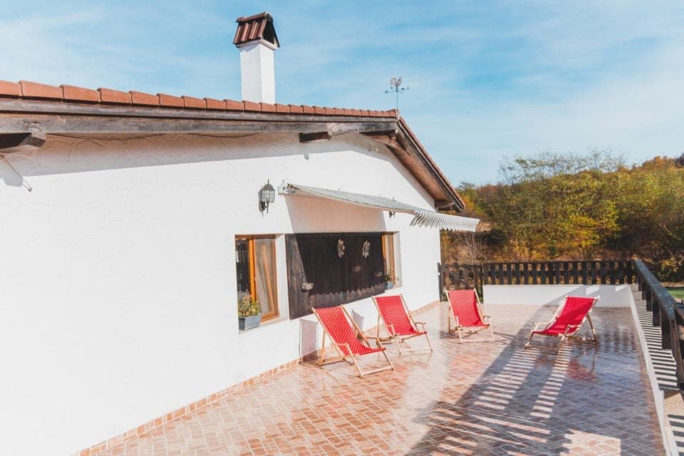 Terrazza con lettini